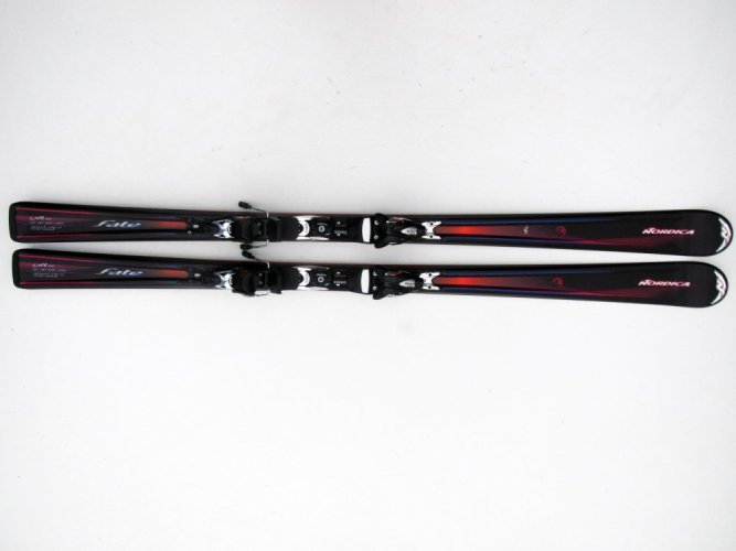 ZÁNOVNÍ Carvingové lyže Nordica Fate 178 cm