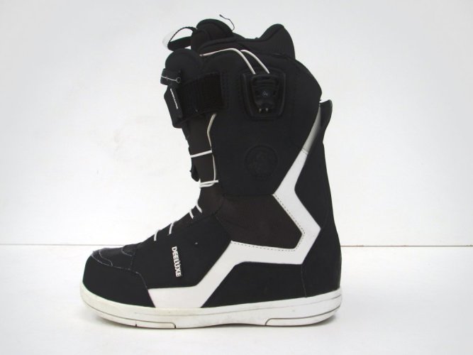 Použité snowboardové boty Deeluxe 240 mm