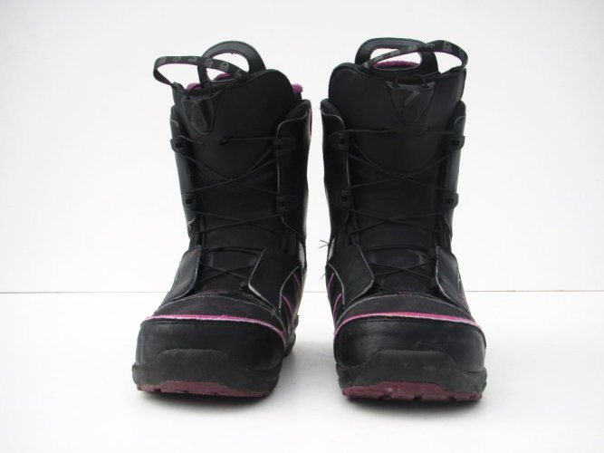 Použité snowboardové boty Salomon 245 mm