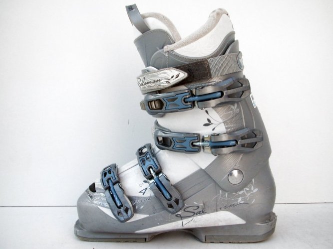 Použité lyžáky Salomon Divine 260 mm